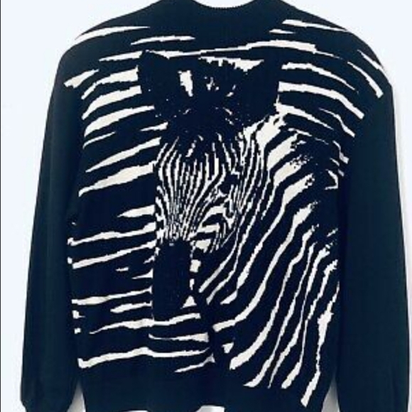 St.John Collection sz S beaded Zebra sweater. - Picture 9 of 9